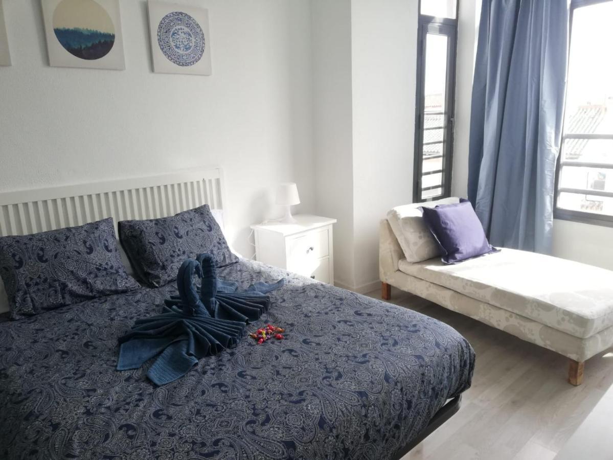 Апартаменты Apartamento Con Encanto 'Larios Luxy' Малага Экстерьер фото