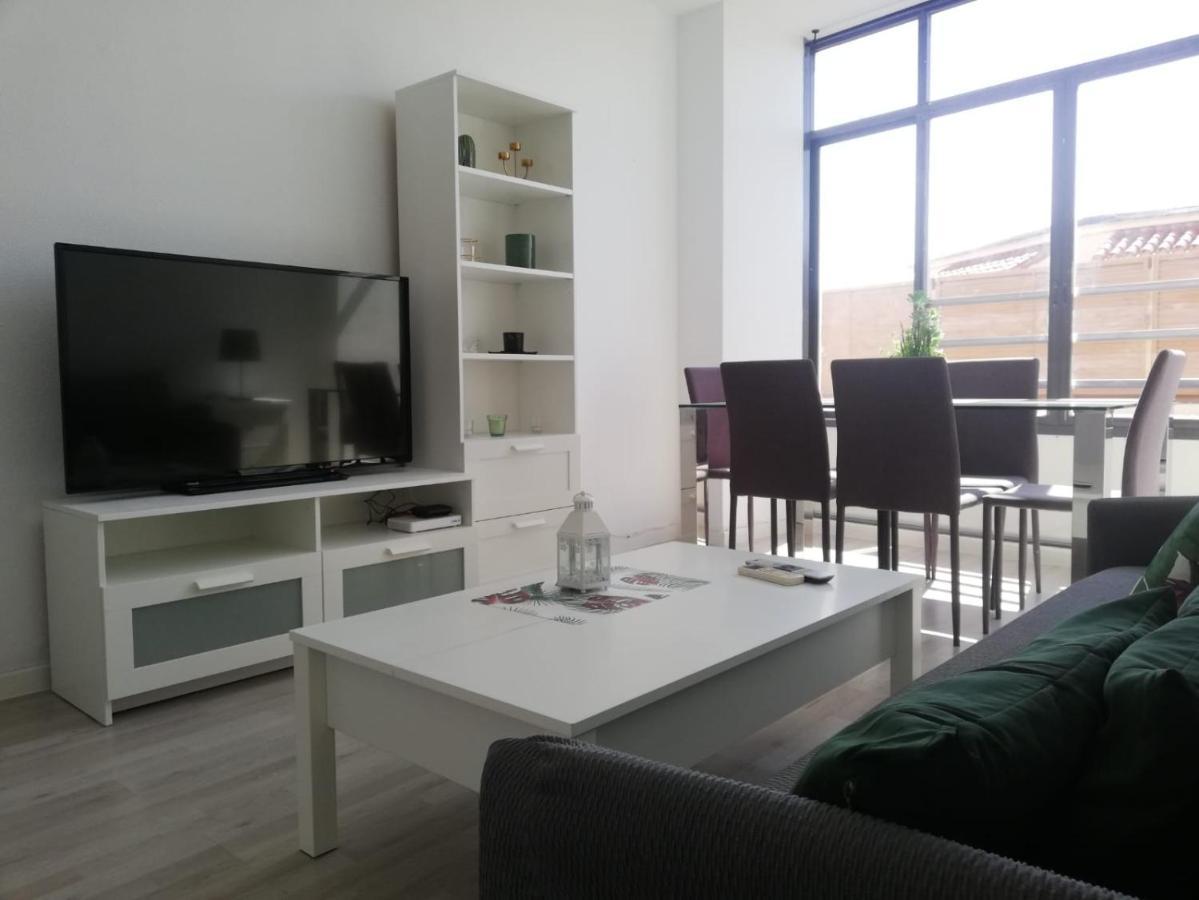 Апартаменты Apartamento Con Encanto 'Larios Luxy' Малага Экстерьер фото