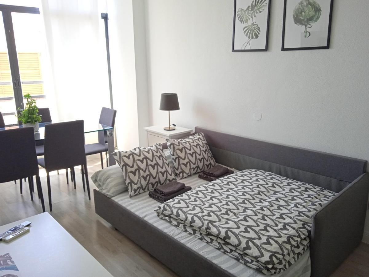 Апартаменты Apartamento Con Encanto 'Larios Luxy' Малага Экстерьер фото