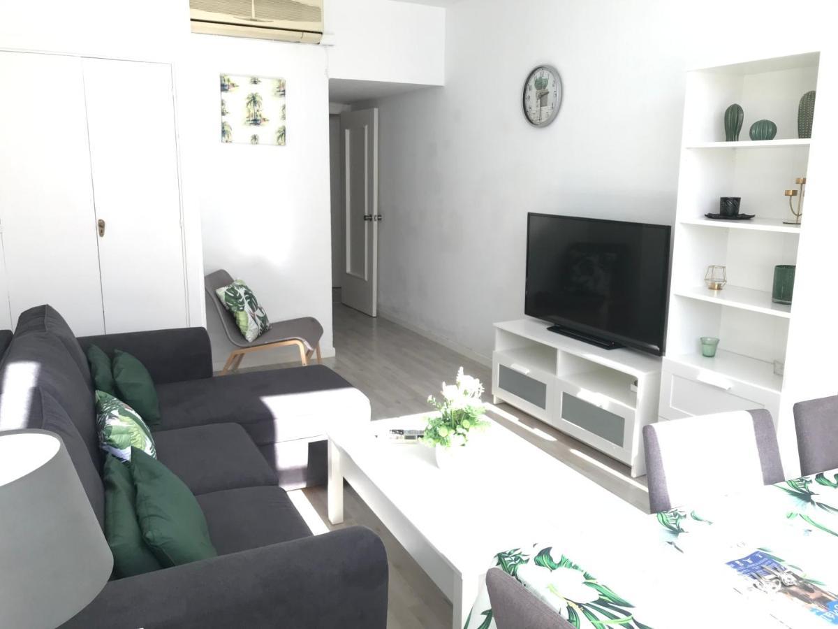 Апартаменты Apartamento Con Encanto 'Larios Luxy' Малага Экстерьер фото