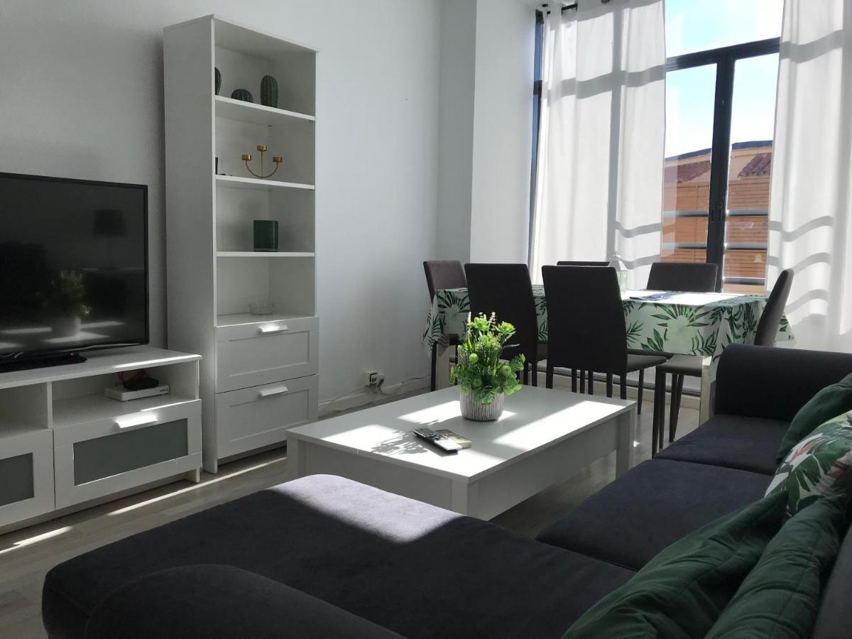 Апартаменты Apartamento Con Encanto 'Larios Luxy' Малага Экстерьер фото
